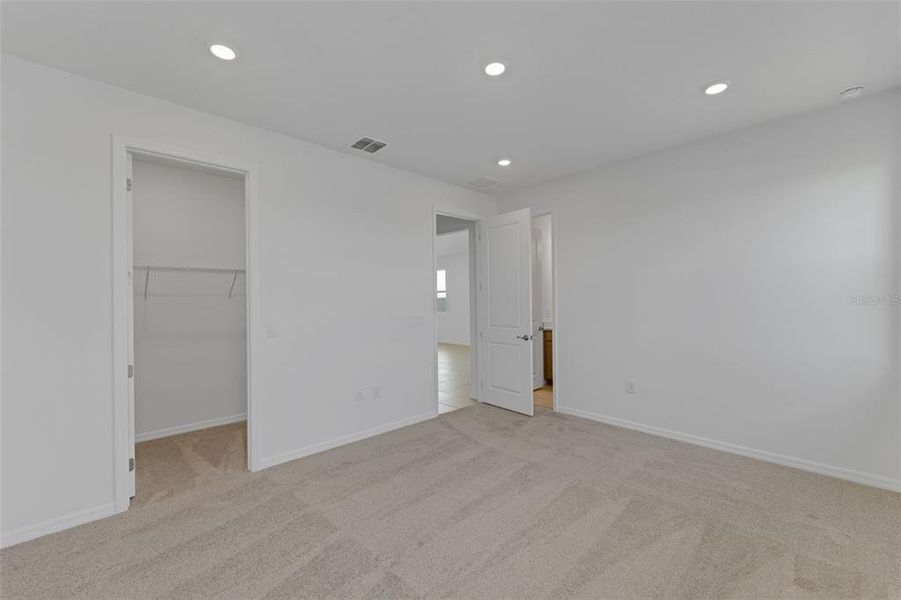 Spacious, unfurnished interior of a new home in Seaire, Parrish (Image 31).