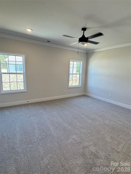 Spacious, unfurnished interior of a new home in Kerns Ridge, Salisbury (Image 20).