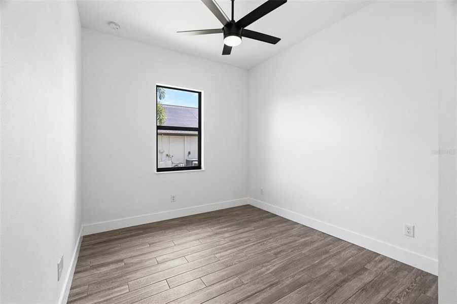 Spacious, unfurnished interior of a new home in , Port Charlotte (Image 27).