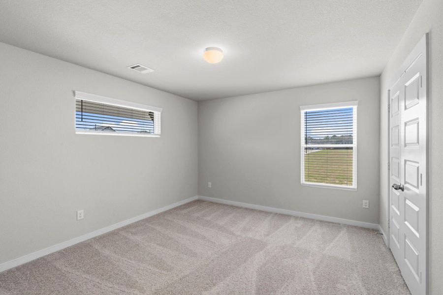 Spacious, unfurnished interior of a new home in Cypresswood Landing, Humble (Image 29).