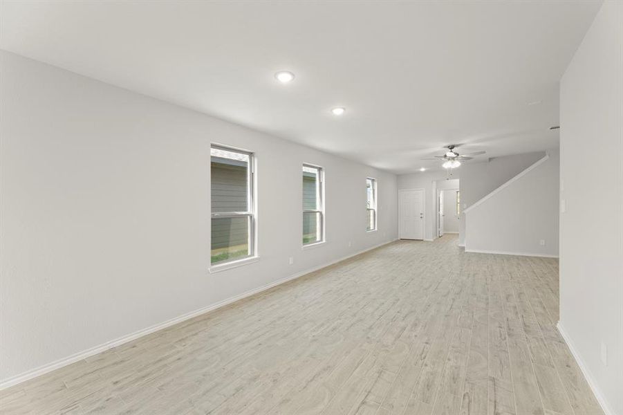 09. 1733 Meadow Crest - Dining (2)