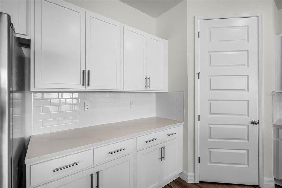 Furnished interior view inside a new home in Summerlin at Hawthorne Ranch, Lakeland (Image 8).