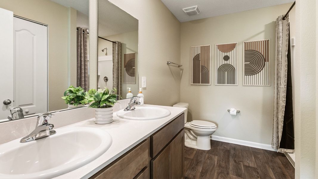 Representative furnished interior of a home built from the BERKELEY by D.R. Horton in Rookery, Green Cove Springs (Image 18).