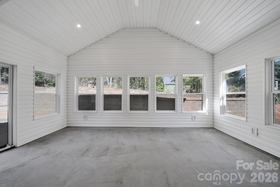 Image 41 of a home in . Image 41 of a home in .