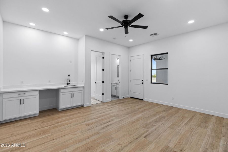 2531 W Marita St-28 2531 W Marita St-28