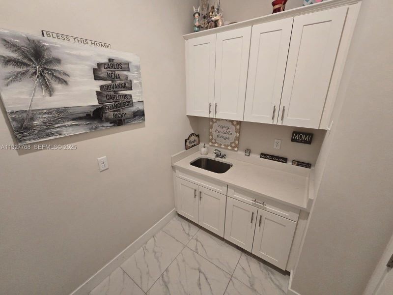 Furnished interior view inside a new home in , Parkland (Image 18). Furnished interior view inside a new home in , Parkland (Image 18).