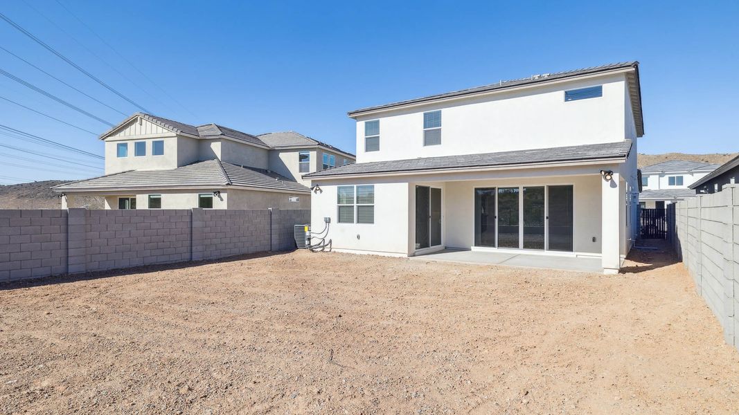 Representative exterior details of a home built from the Crow by D.R. Horton in The Ridge at Stone Butte, Phoenix (Image 28).