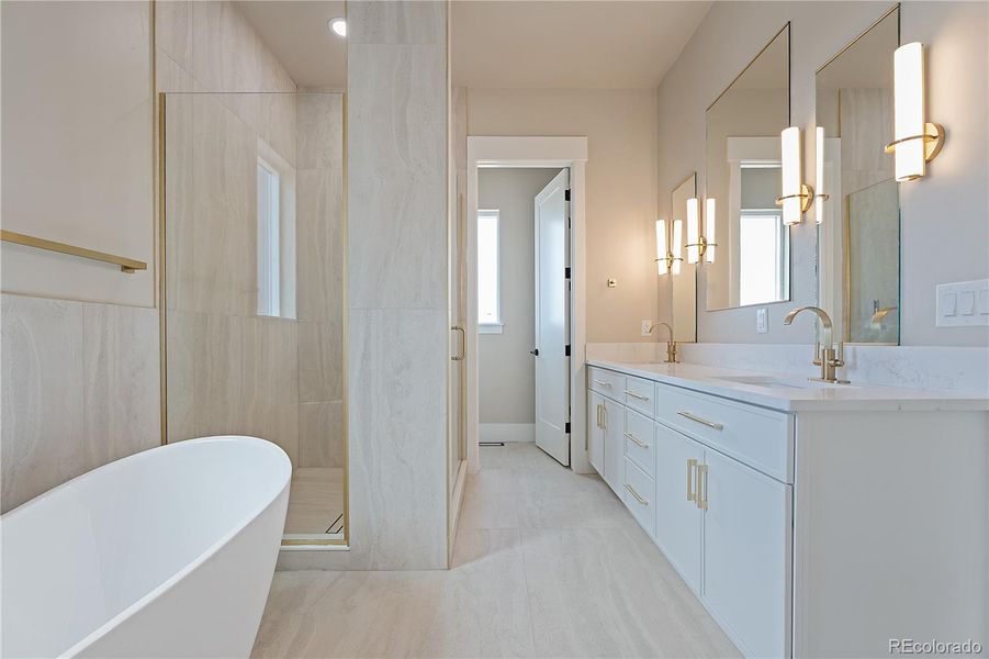 Furnished interior view inside a new home in , Fort Lupton (Image 34).