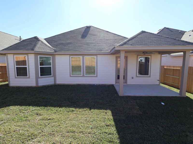 Exterior details and patio area of a home in Lone Star Landing, Montgomery (Image 28).