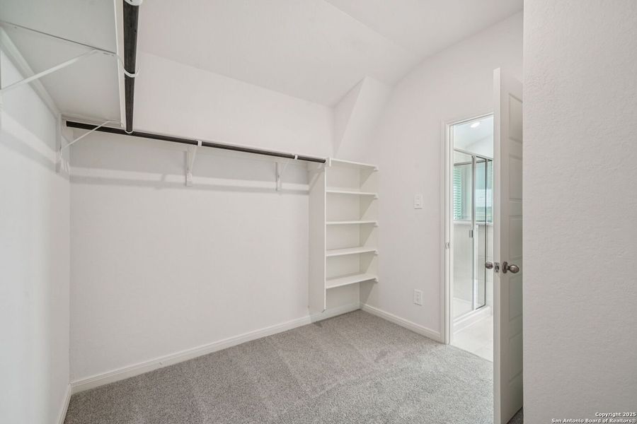 Spacious, unfurnished interior of a new home in Estancia Ranch - Premier Series, San Antonio (Image 16). Spacious, unfurnished interior of a new home in Estancia Ranch - Premier Series, San Antonio (Image 16).