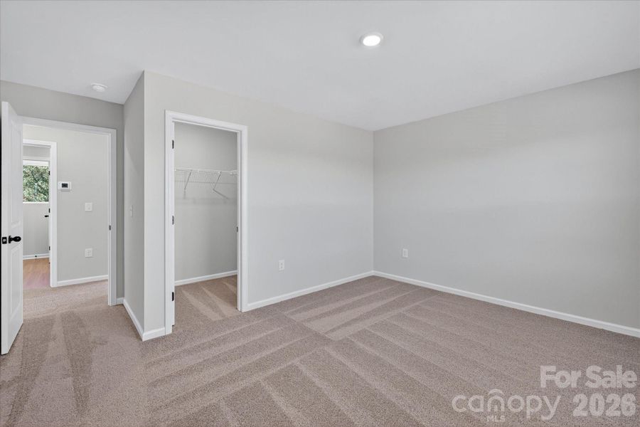 Spacious, unfurnished interior of a new home in Knights Bridge, Richburg (Image 19).