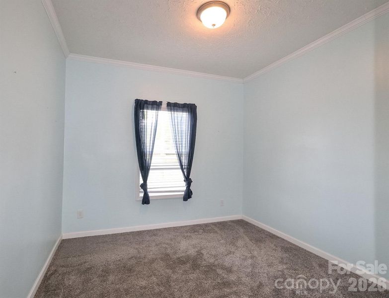 Spacious, unfurnished interior of a new home in , Shelby (Image 20).