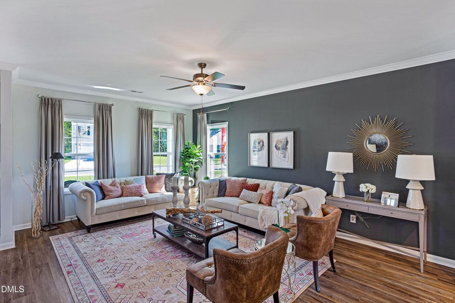 Family Room 3 - McDowell