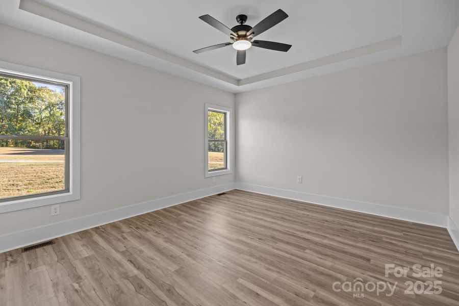 Spacious, unfurnished interior of a new home in , Monroe (Image 28).