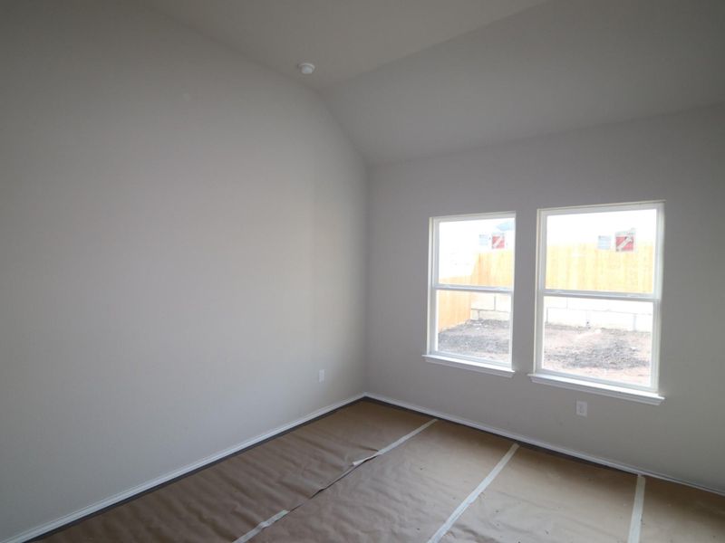 Spacious, unfurnished interior of a new home in Cascades at Onion Creek, Austin (Image 9). Spacious, unfurnished interior of a new home in Cascades at Onion Creek, Austin (Image 9).
