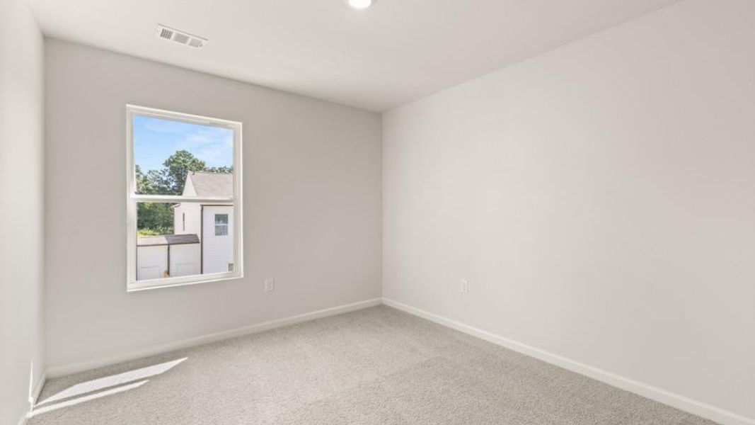Spacious, unfurnished interior of a new home in Rolling Meadows, Jasper (Image 23).
