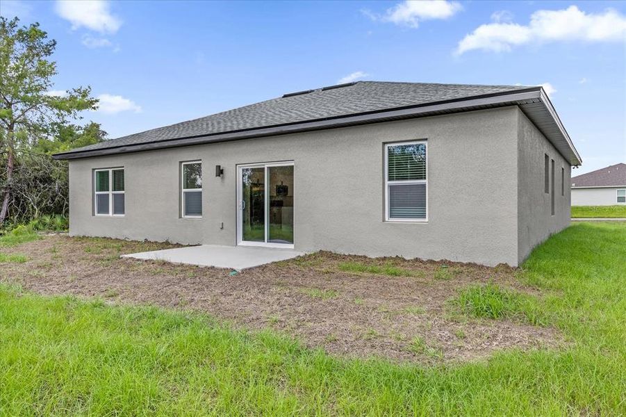 Front exterior of a new home in , Ocala, FL, highlighting curb appeal (Image 18).