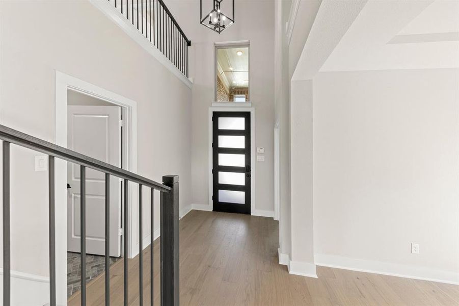 Spacious, unfurnished interior of a new home in Solterra, Mesquite (Image 27).