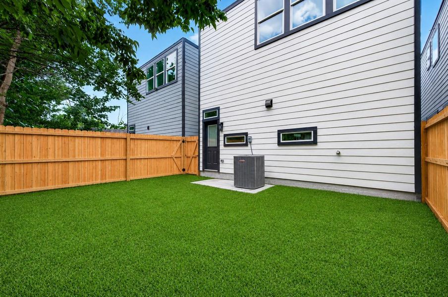 Exterior details and patio area of a home in , Houston (Image 27).
