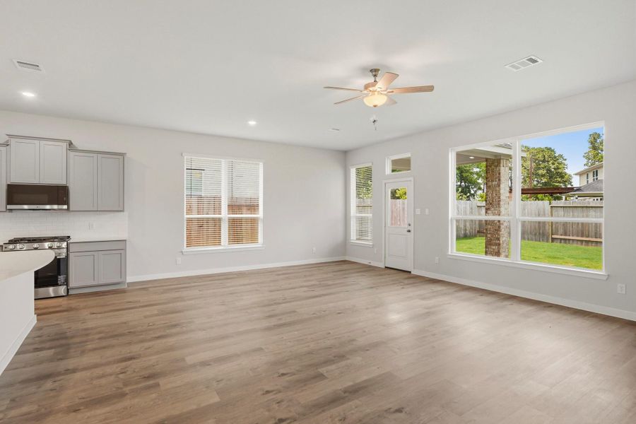 Spacious, unfurnished interior of a new home in Audubon, Magnolia (Image 23). Spacious, unfurnished interior of a new home in Audubon, Magnolia (Image 23).