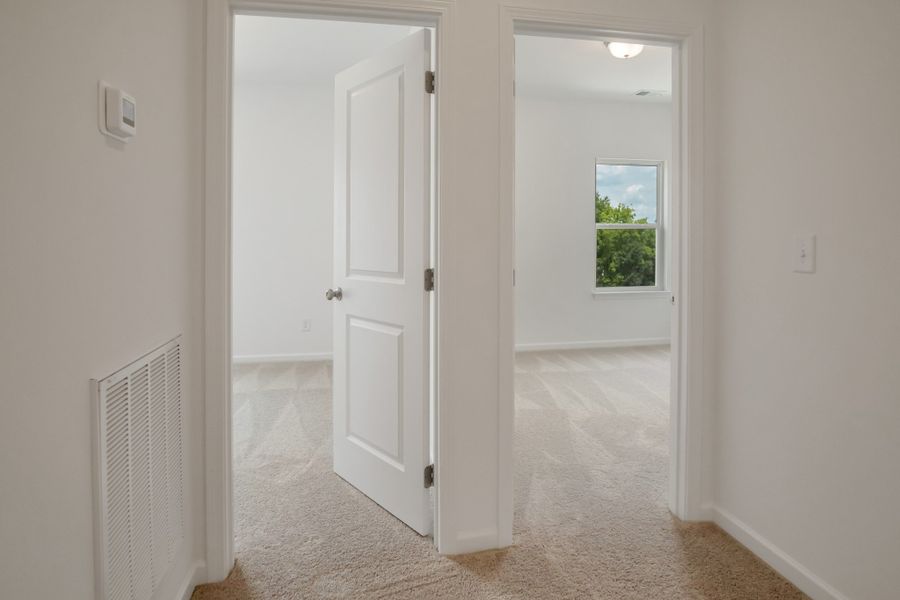 Spacious, unfurnished interior of a new home in Sweetbriar Place, Lebanon (Image 29). Spacious, unfurnished interior of a new home in Sweetbriar Place, Lebanon (Image 29).