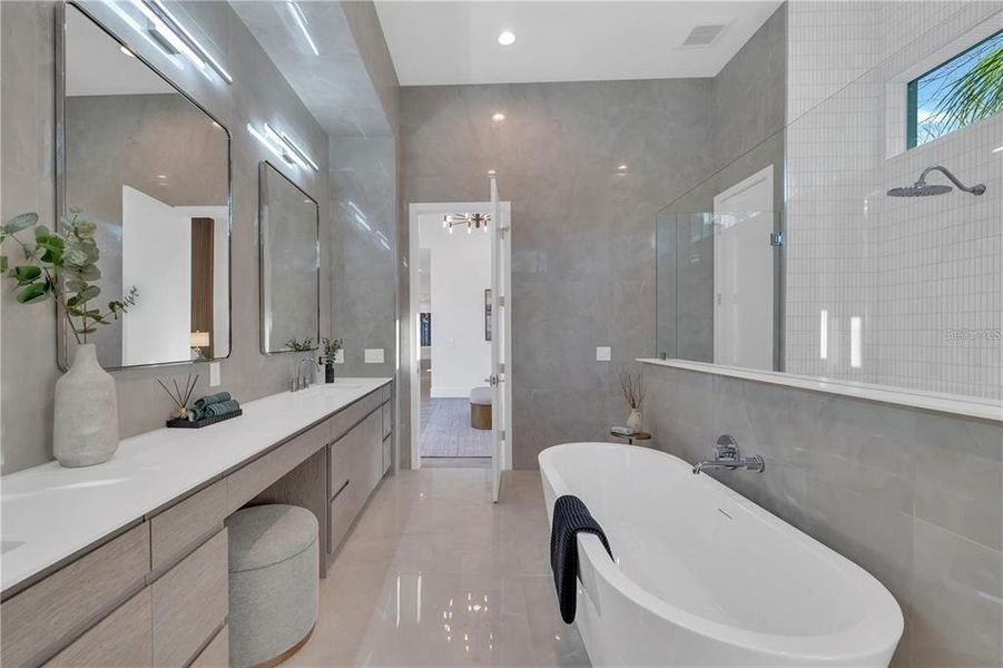 Furnished interior view inside a new home in , Sarasota (Image 63).