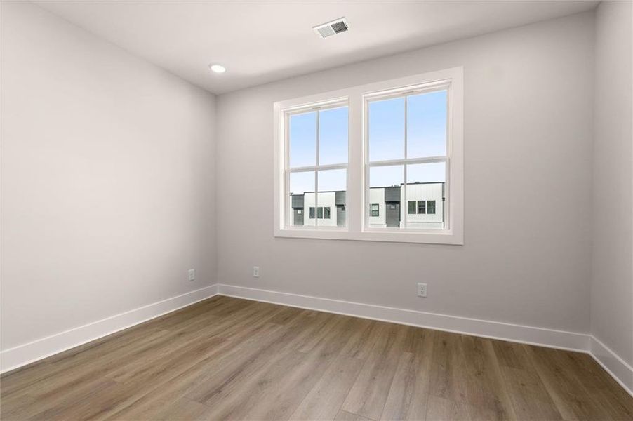 Spacious, unfurnished interior of a new home in , Alpharetta (Image 35). Spacious, unfurnished interior of a new home in , Alpharetta (Image 35).