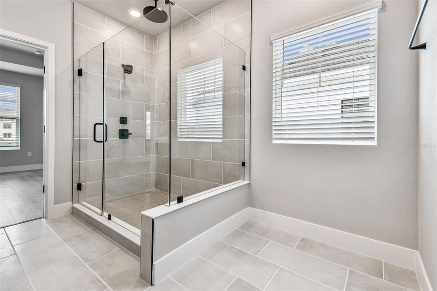 Furnished interior view inside a new home in , Sarasota (Image 9).