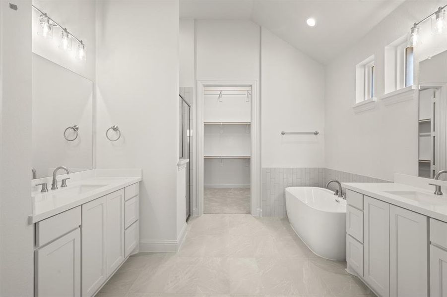 2050 Slipchannel- primary suite-3