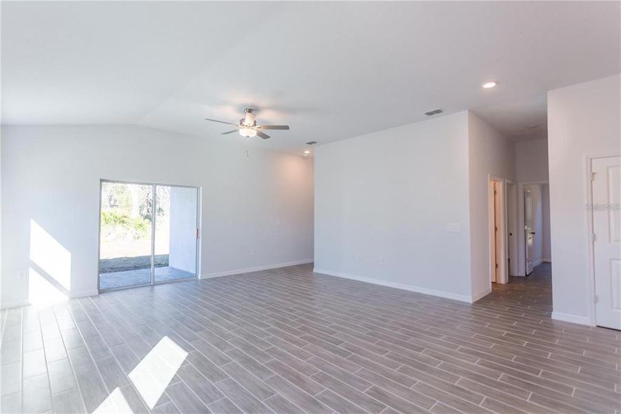 Spacious, unfurnished interior of a new home in , Port Charlotte (Image 18). Spacious, unfurnished interior of a new home in , Port Charlotte (Image 18).