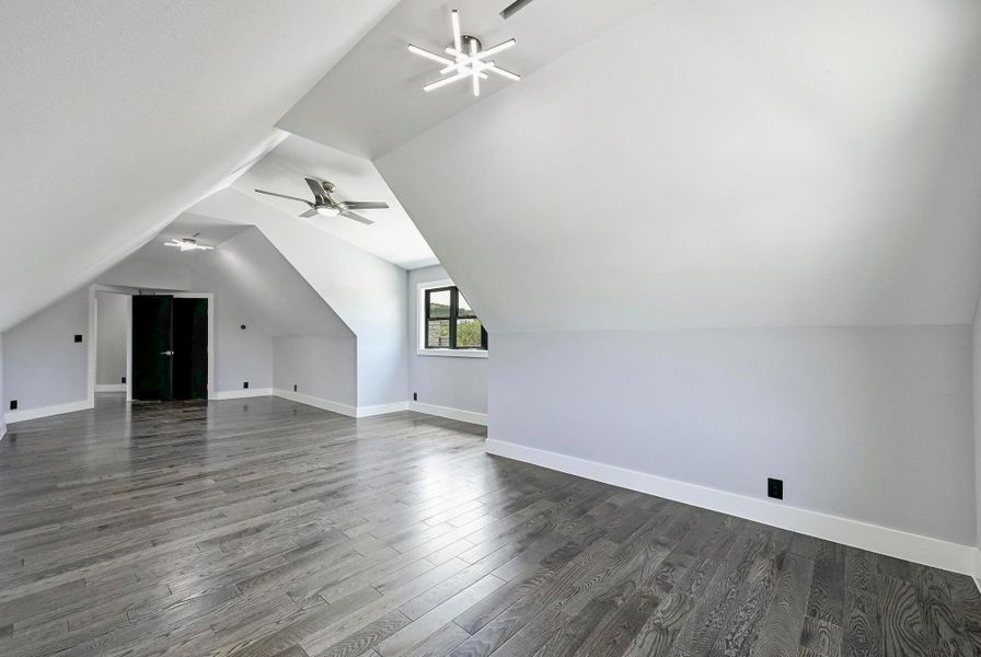 This oversized bonus living area offers excellent flexibility for use of space, perfect for a game room, guest bunk bed room, playroom, and more. This oversized bonus living area offers excellent flexibility for use of space, perfect for a game room, guest bunk bed room, playroom, and more.