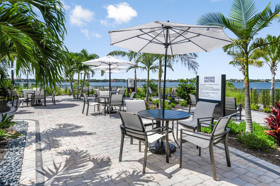 Community amenities in Esplanade Lake Club, Fort Myers (Image 17).