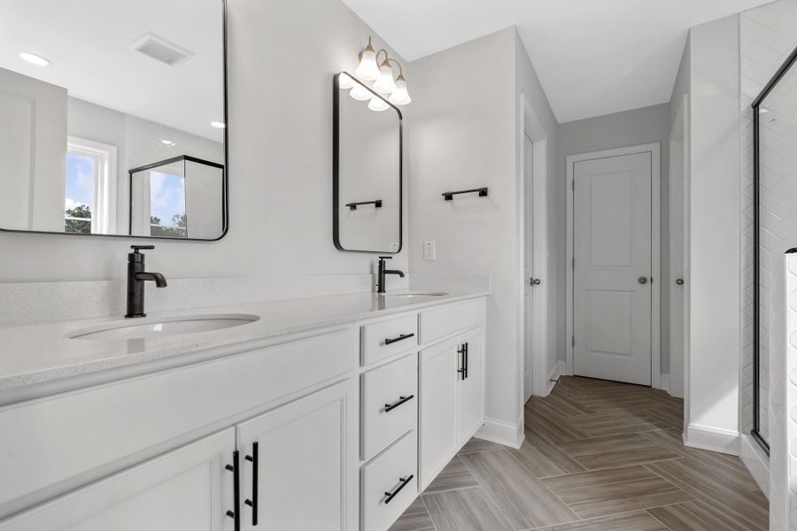 Furnished interior view inside a new home in Wildcat Chase, Summerville (Image 9).