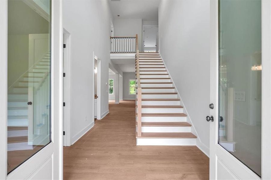 Spacious, unfurnished interior of a new home in , Rome (Image 29).