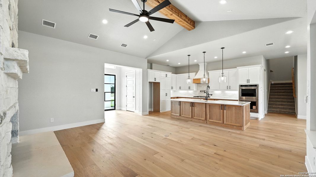 Image 37 of a home in .