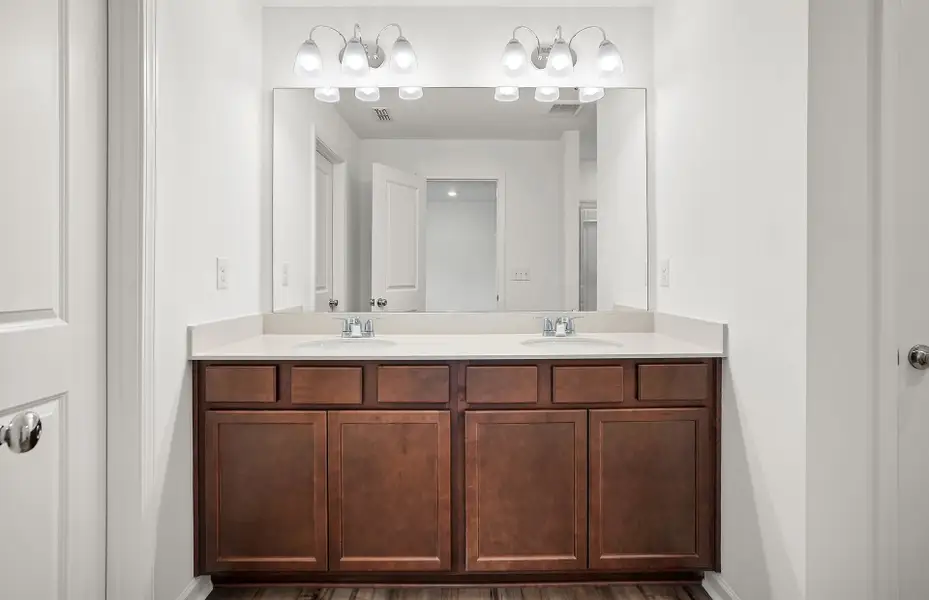 Furnished interior view inside a new home in Mallard Park, Charlotte (Image 8). Furnished interior view inside a new home in Mallard Park, Charlotte (Image 8).