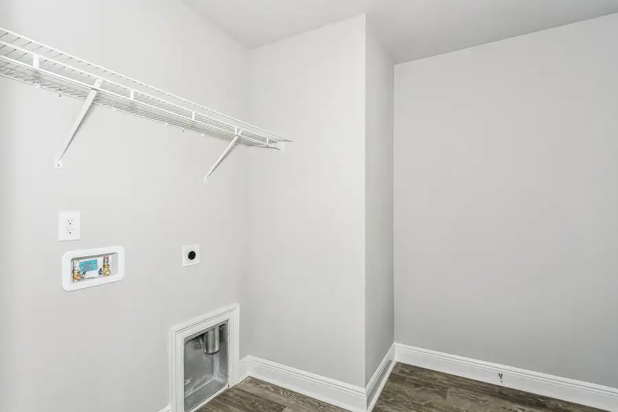 Representative unfurnished interior of a home built from the The Carlos by Herbst Homes in Buckeyes Landing, Navarre (Image 127). Representative unfurnished interior of a home built from the The Carlos by Herbst Homes in Buckeyes Landing, Navarre (Image 127).