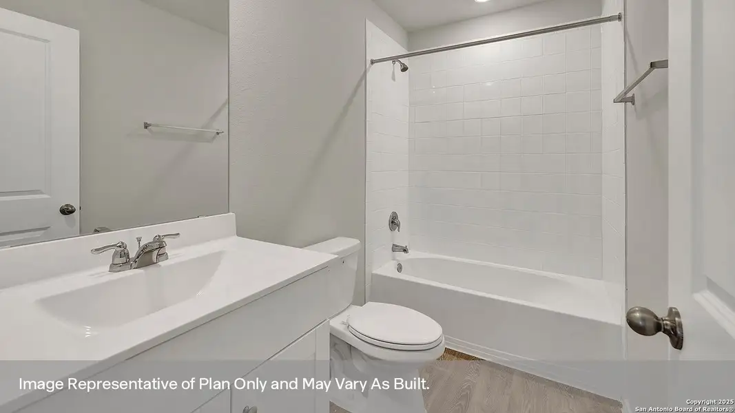 Furnished interior view inside a new home in Sunset Oaks, Maxwell (Image 8). Furnished interior view inside a new home in Sunset Oaks, Maxwell (Image 8).