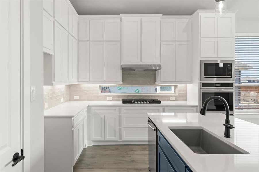 Furnished interior view inside a new home in Brookfield, Melissa (Image 3). Furnished interior view inside a new home in Brookfield, Melissa (Image 3).