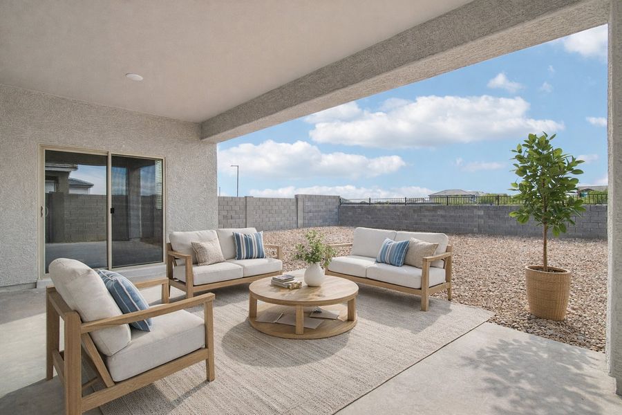 Representative exterior details of a home built from the Laurel by Ashton Woods in Solara, Laveen (Image 3).