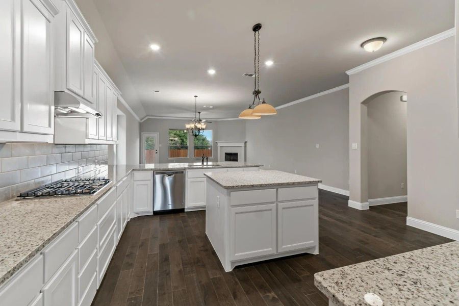 Kitchen | Concept 2533 at Mockingbird Hills in Joshua, TX by Landsea Homes