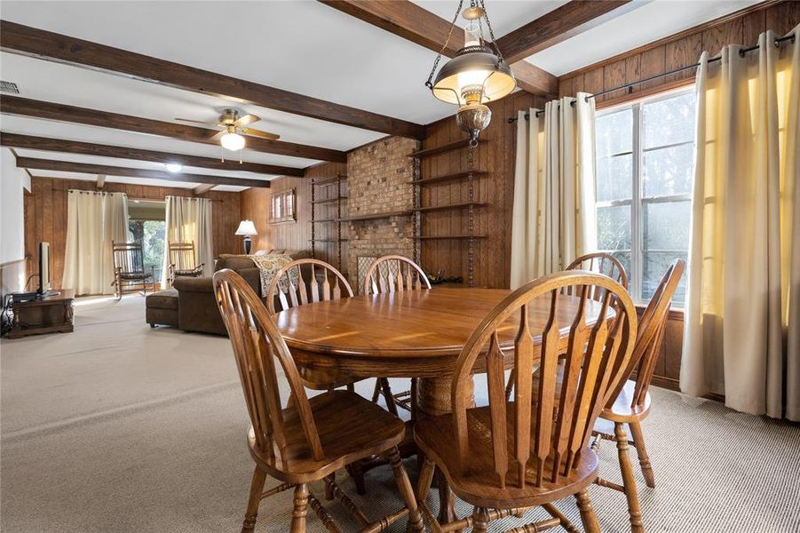 Community amenities in , Mineola (Image 29).