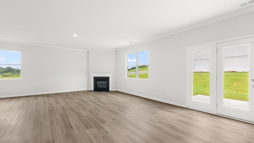 Spacious, unfurnished interior of a new home in Liberty Crossing, Braselton (Image 15).