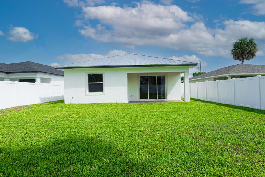 Image 33 of a home in .