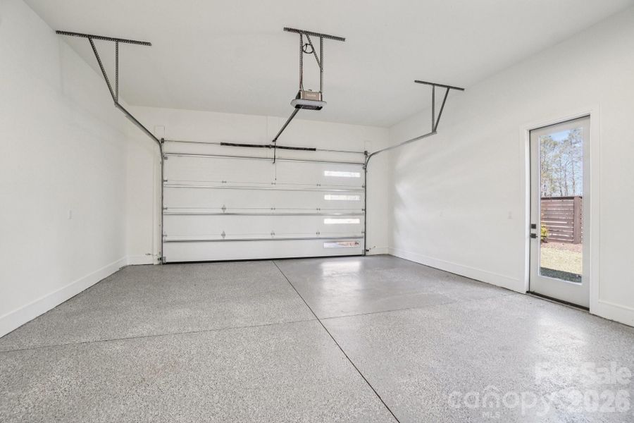 Spacious, unfurnished interior of a new home in , Brevard (Image 38).