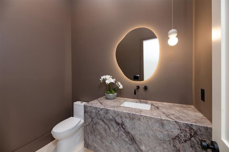 Furnished interior view inside a new home in , Heath (Image 19).
