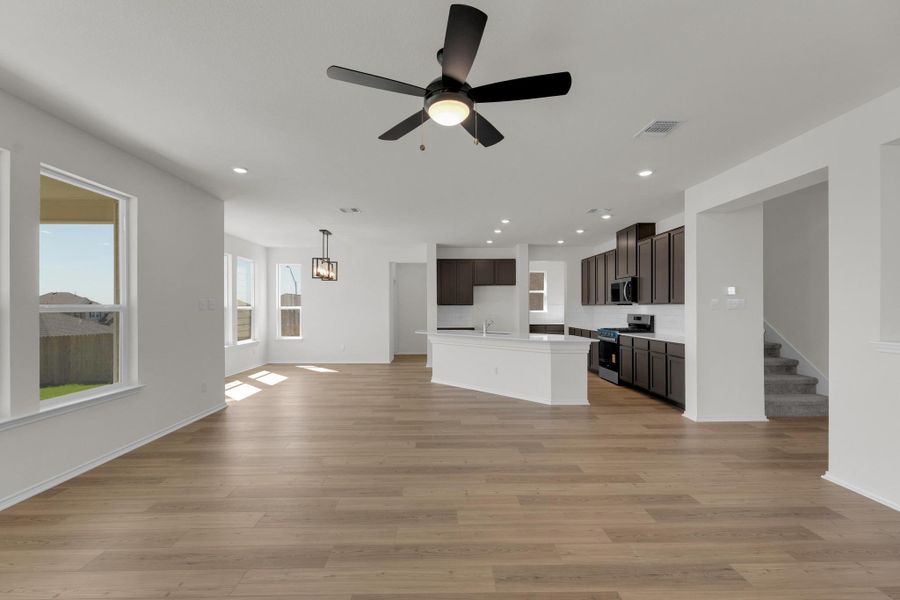 Spacious, unfurnished interior of a new home in Salerno - Classic Collection, Round Rock (Image 26). Spacious, unfurnished interior of a new home in Salerno - Classic Collection, Round Rock (Image 26).