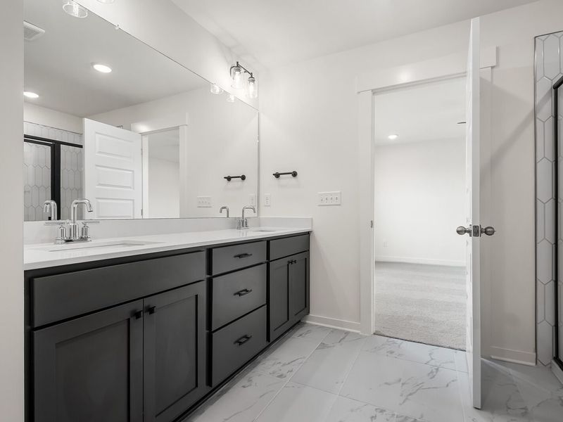 Furnished interior view inside a new home in Woods Crossing, Gallatin (Image 15).