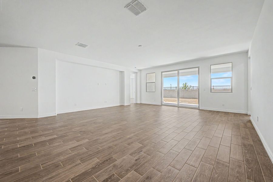 Spacious, unfurnished interior of a new home in Miravida, Surprise (Image 11). Spacious, unfurnished interior of a new home in Miravida, Surprise (Image 11).