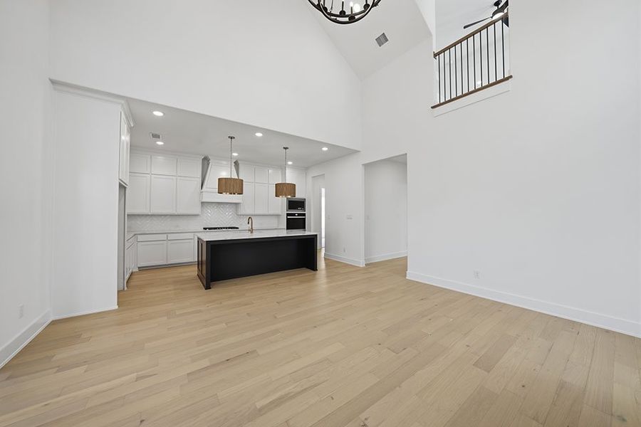 Spacious, unfurnished interior of a new home in Hillside Village, Celina (Image 27).